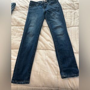 Kancan jeans